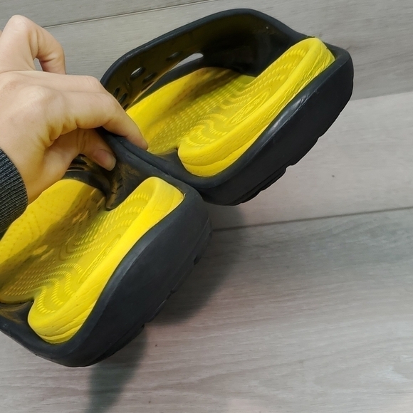Crocs Mens Outdoor Rubber Sandals Flip flip shoes sz 13 main image 8